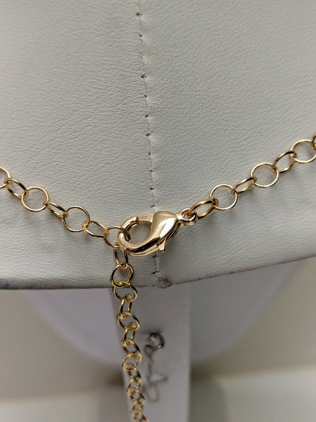 Basic Round Chain Necklace in Gold